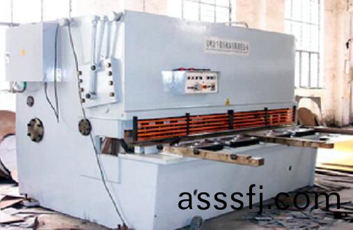 液(ye)壓(ya)擺(bai)式剪闆機